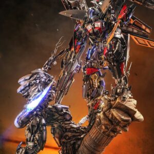 Queen Studios : Transformers: Revenge of the Fallen - Jetpower Optimus Prime vs Megatron Diorama